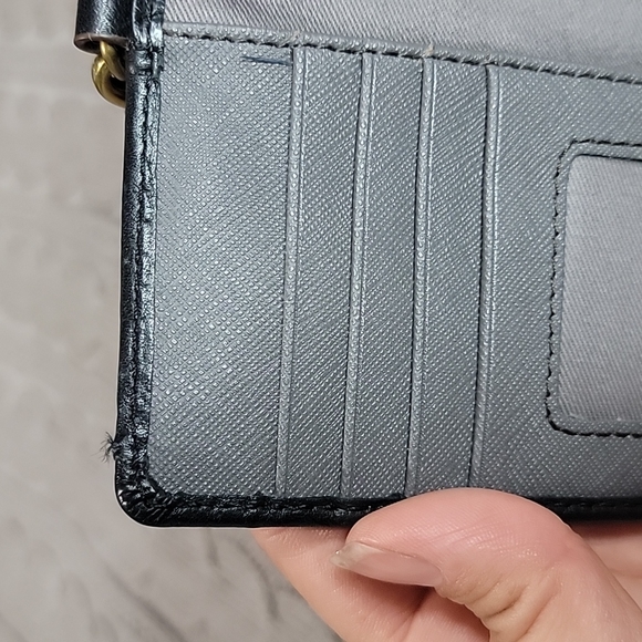 Black Fossil Wristlet/Crossbody - Picture 5 of 14